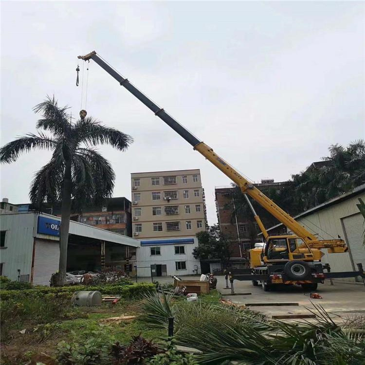 诸城12吨吊车出租一天的收费标准是什么