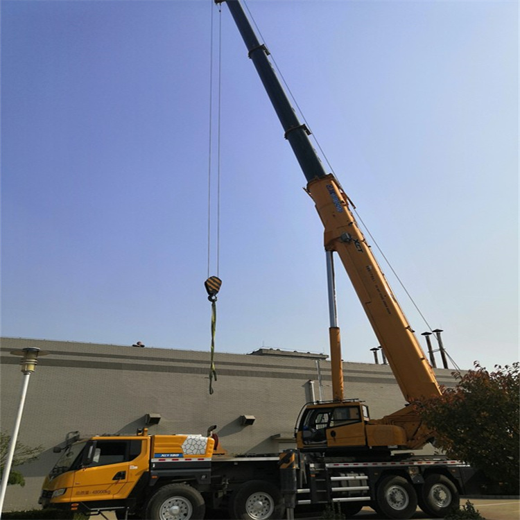 诸城 选择汽车吊租赁的秘诀与联系方式指南