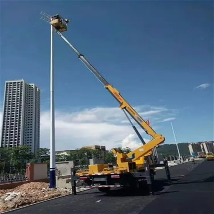 诸城维修路灯的曲臂升降车出租