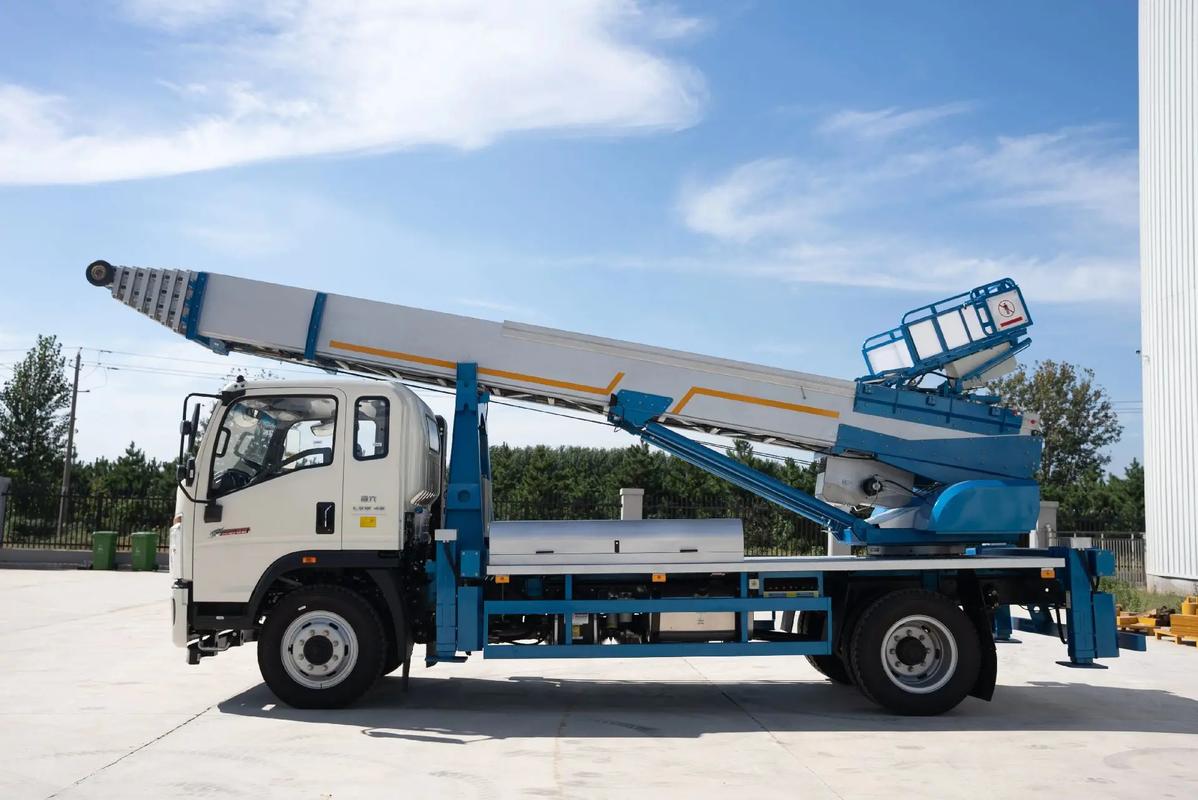 诸城云梯上料车租赁费用