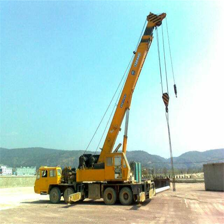 诸城小型吊车出租价格是多少